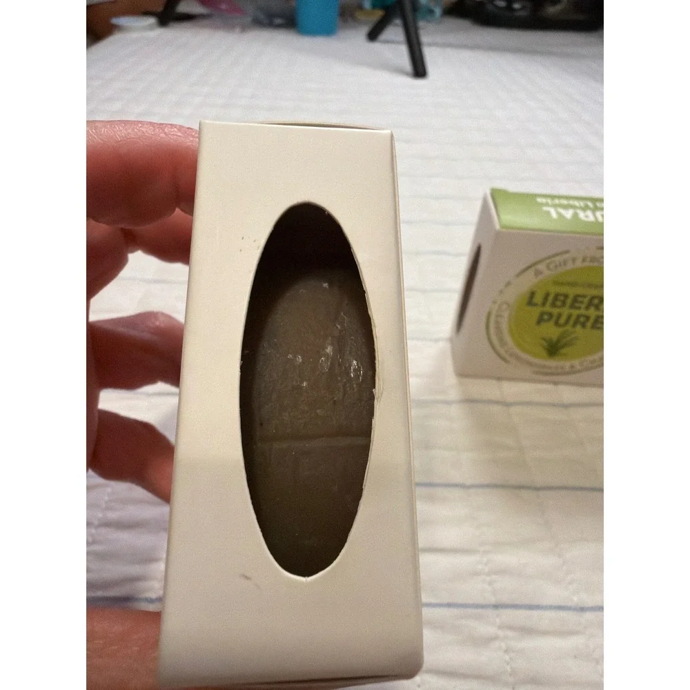 Liberia Pure Cleansing Lemongrass & Charcoal Soap Hand-Crafted Natural 100g‎ 3pk